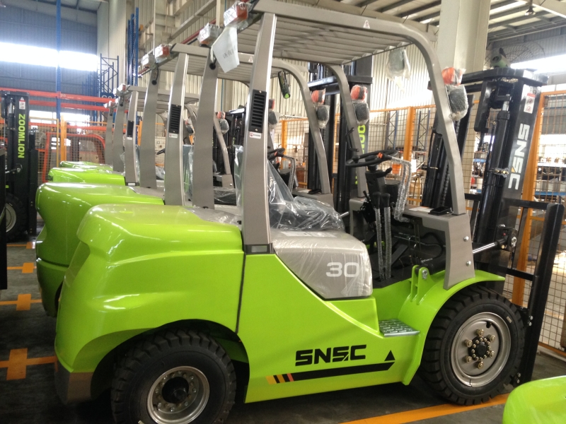 SNSC FD30 3T Diesel Forklift to Saipan