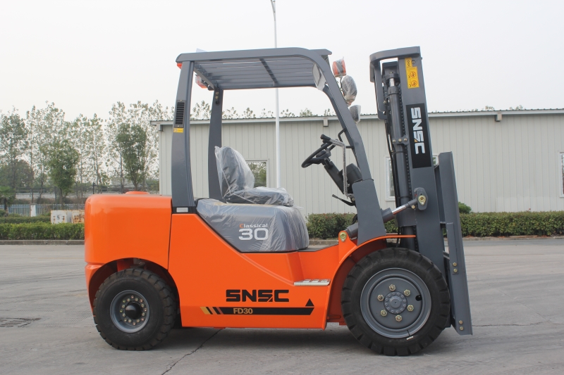 SNSC FD30 3T Diesel Forklift to ALGERIA