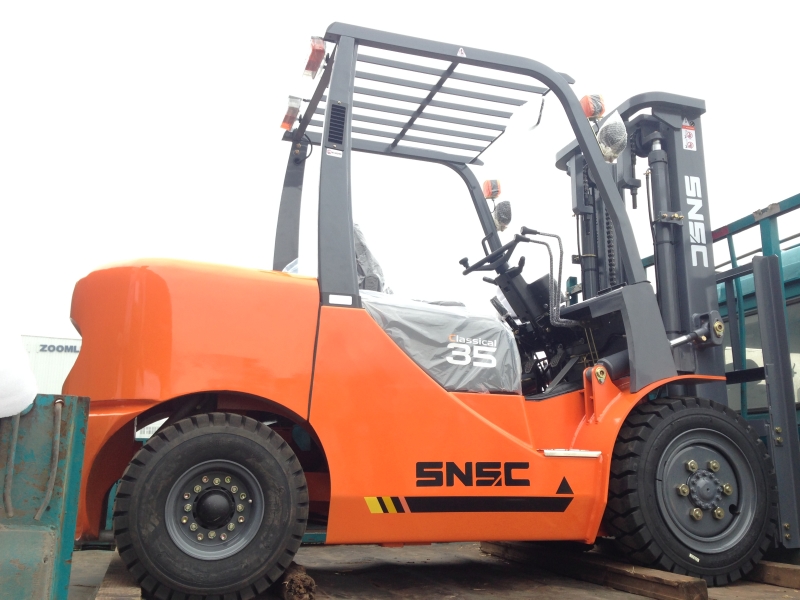 SNSC FD35 3.5T Diesel Forklift to NIGERIA