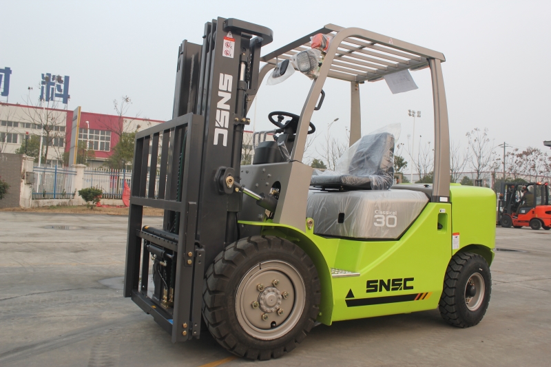 SNSC FD30 3T Diesel Forklift to NEW ZEALAND