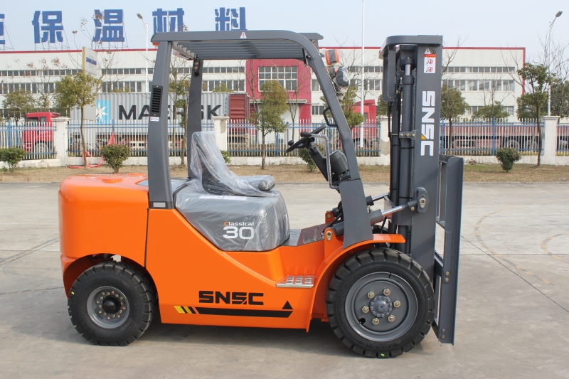 SNSC FD30 3T Diesel Forklift to UAE