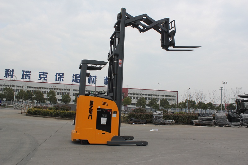 SNSC YB18 1.8T Double Deep Reach Truck to India