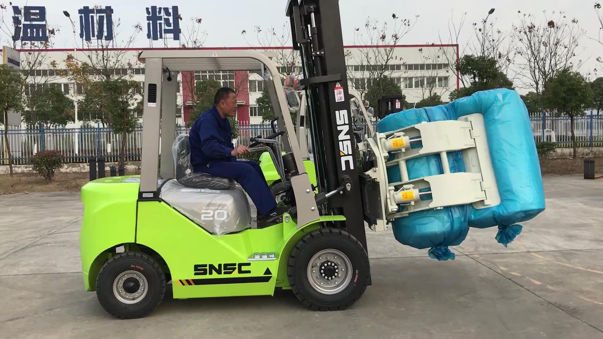SNSC FD20 2T Paper Roll Clamp Forklift to Suriname