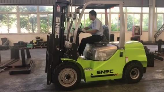 SNSC FD35 3.5T Diesel Forklift Truck to Rwanda