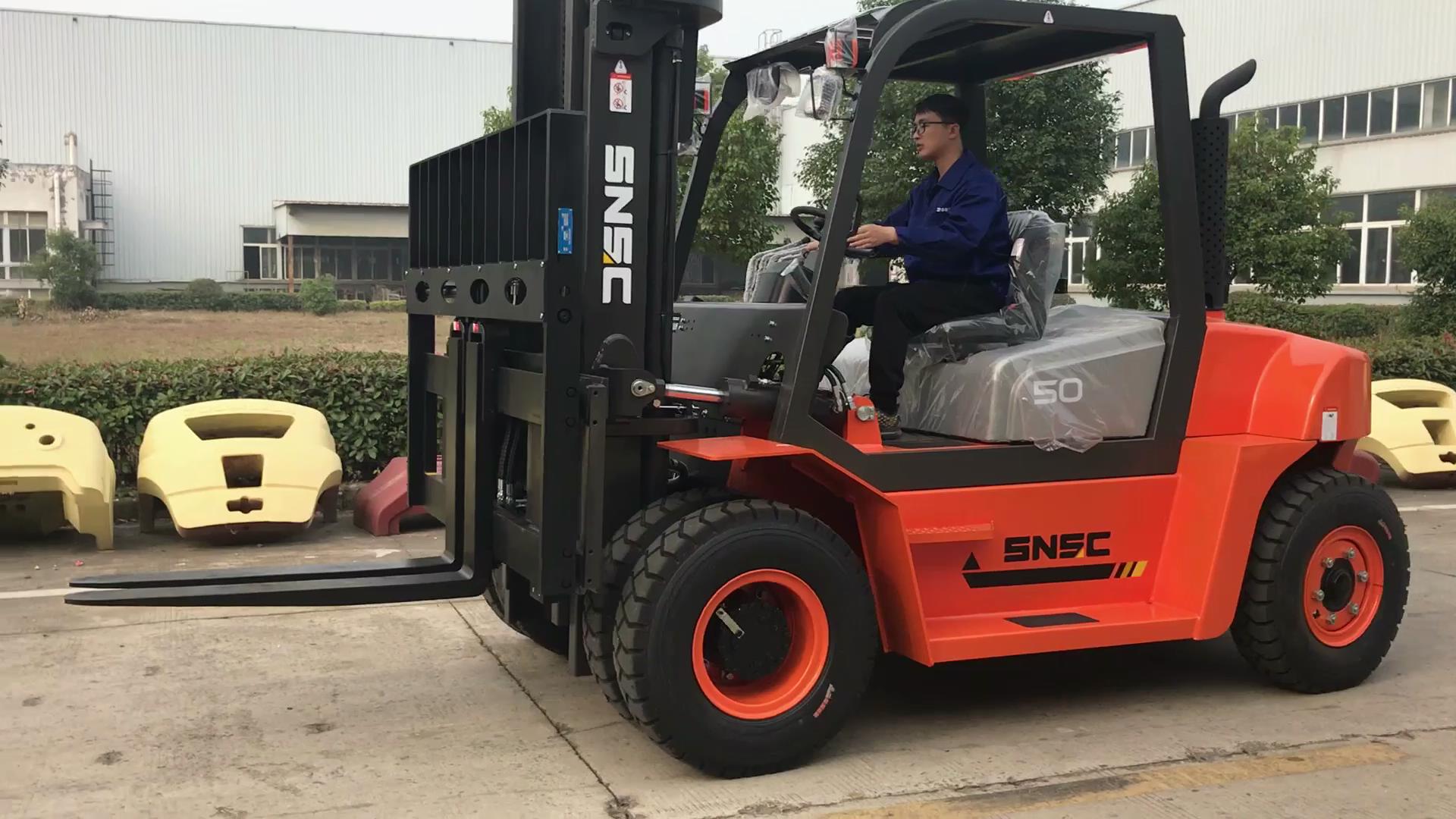 SNSC FD50 5 Ton Forklift Truck to Peru