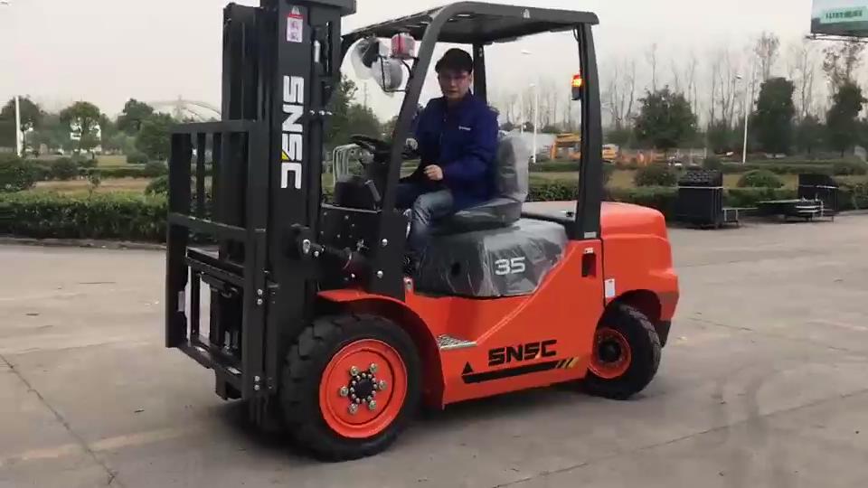SNSC 2 units FD35 3.5T Forklift Truck to Chile
