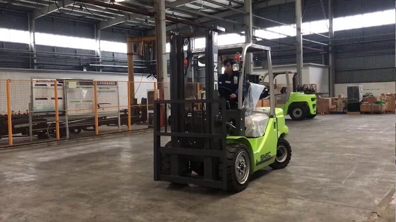SNSC FD30 3T Diesel Forklift Truck to New Zealand