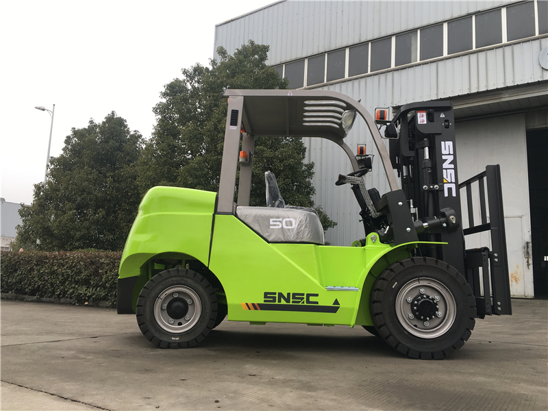 SNSC FD50 5T Diesel Forklift Truck to South Africa