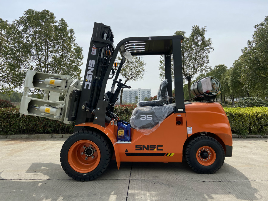 SNSC FL35 3.5T LPG GAS Forklift with Paper Roll Clamp to Brazil