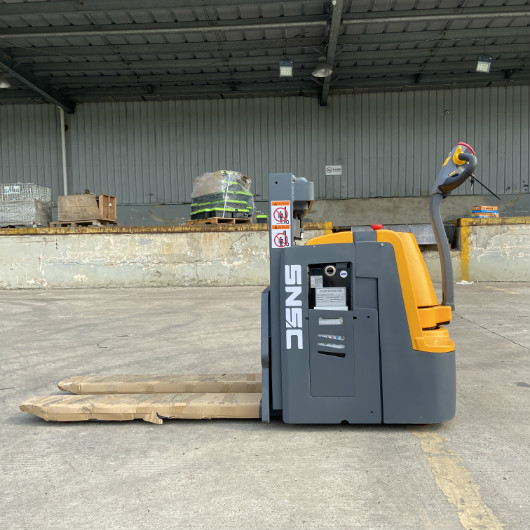 SNSC 2ton Electric Double Decker Pallet Truck to France