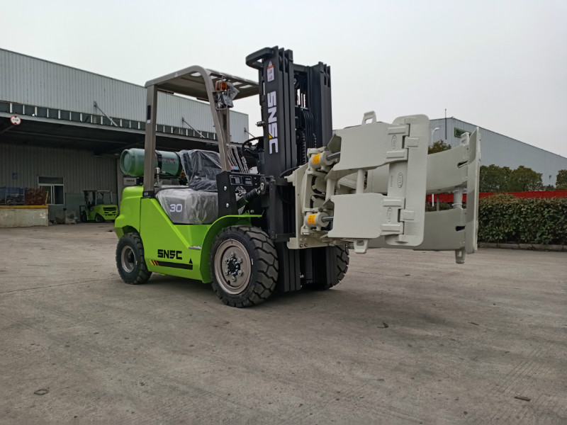 SNSC FL30 3T LPG and Gasoline Duel Fuel Forklift  to Armenia